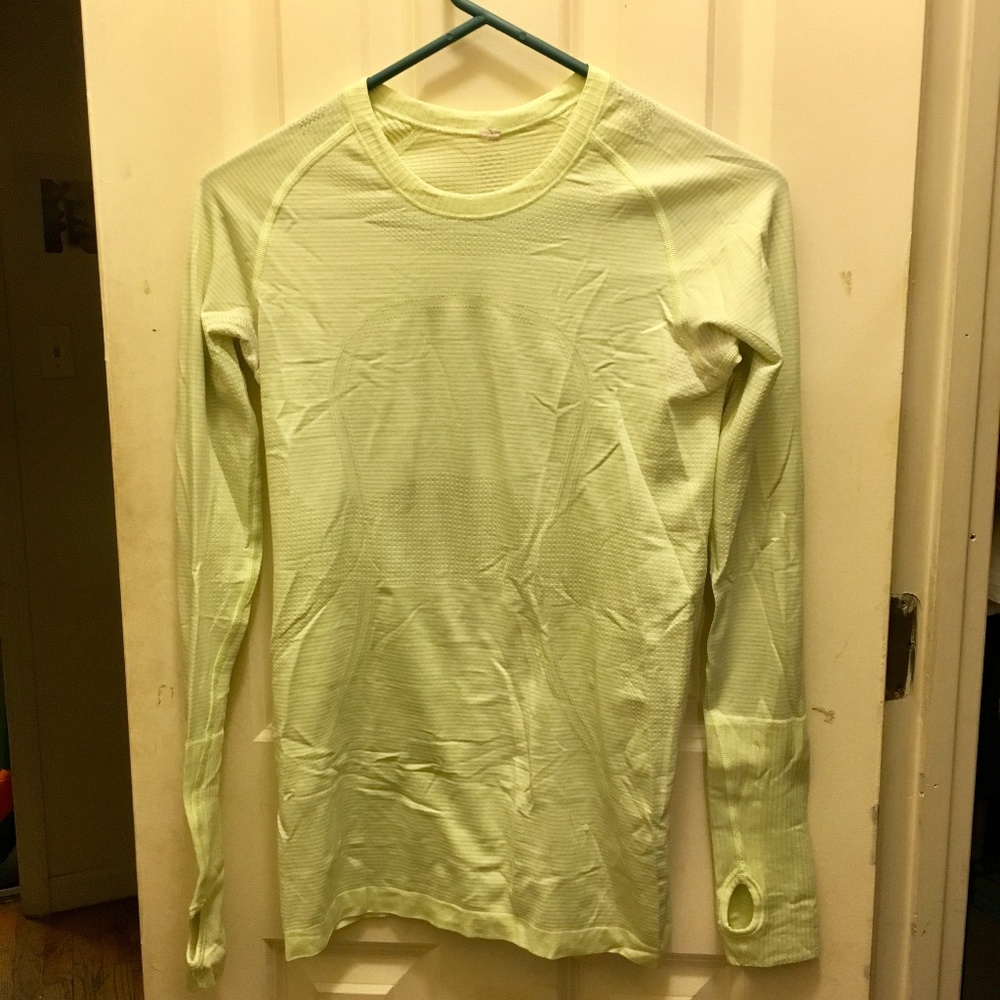 Lululemon Swiftly Tech Long Sleeve Crew